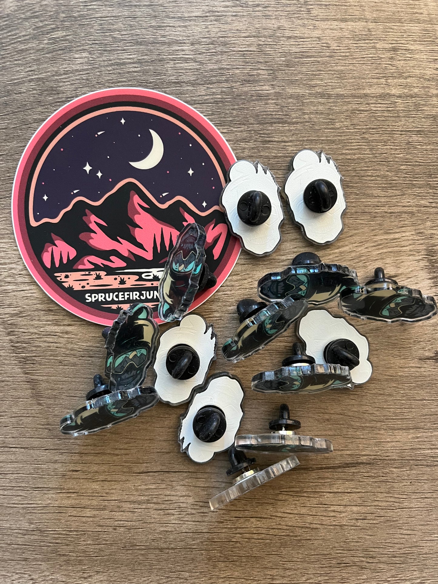 Mountain Skull Pins